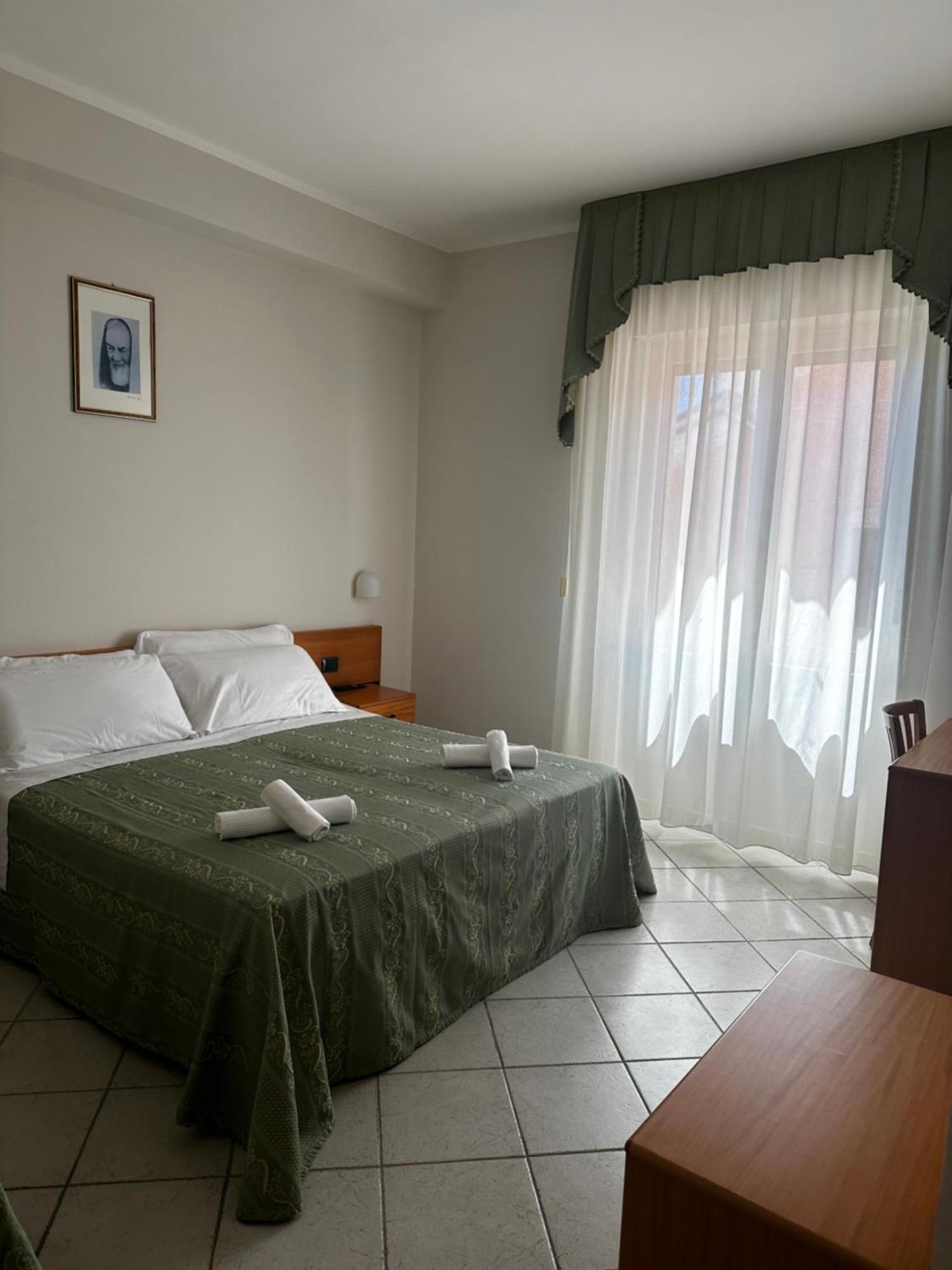 Hotel San Francesco San Giovanni Rotondo Buitenkant foto